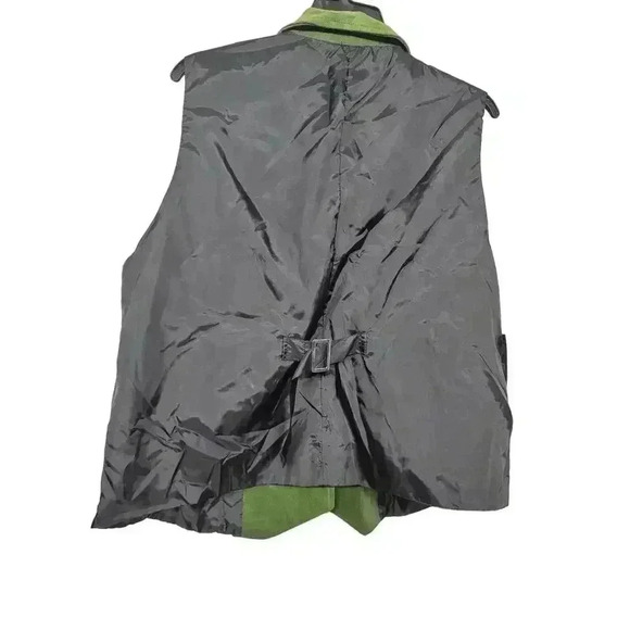 Green Vest - Picture 3 of 4